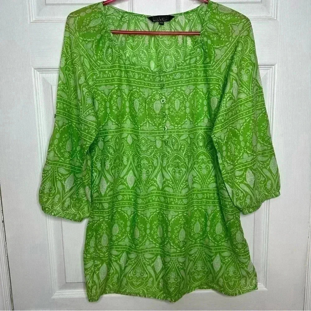 Nicole Miller Boho Style Shirt Green & White Size Medium